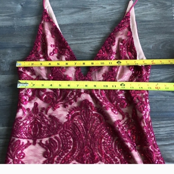 FREE PEOPLE Night Shimmer Mini Dress Raspberry Size 4 Sequin NWT - Picture 11 of 12